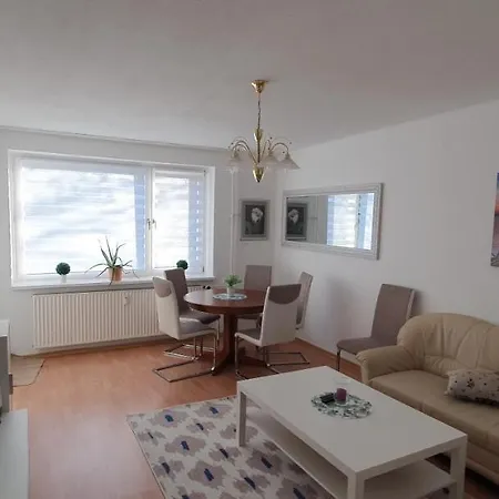 3 Zimmerwohnung - Nah An Messe & Kliniken! דירה